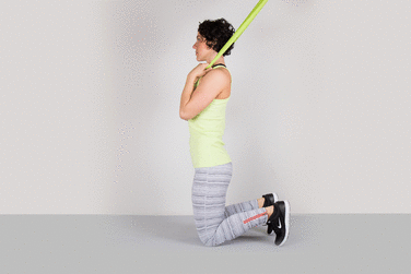 Band Kneeling Crunches
